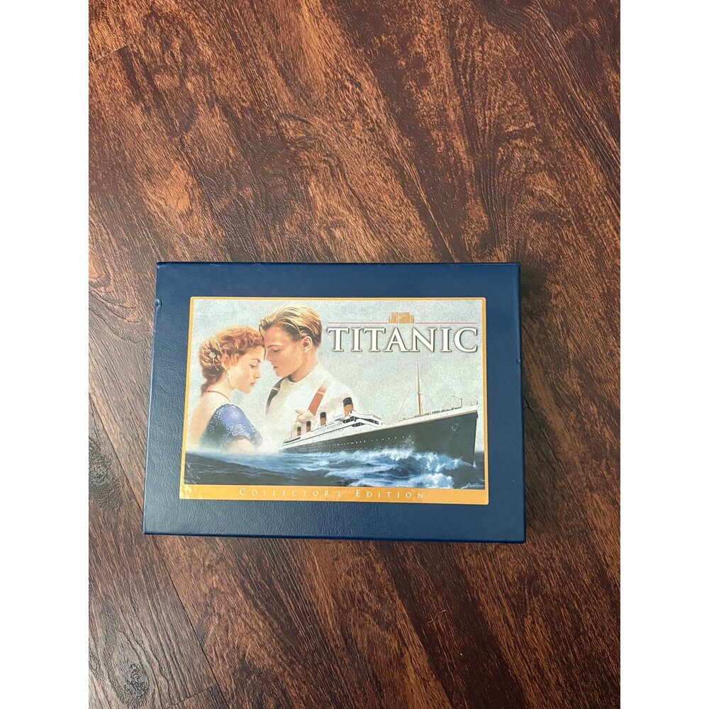 Titanic collectors‎ edition vhs set. New without wrapping.